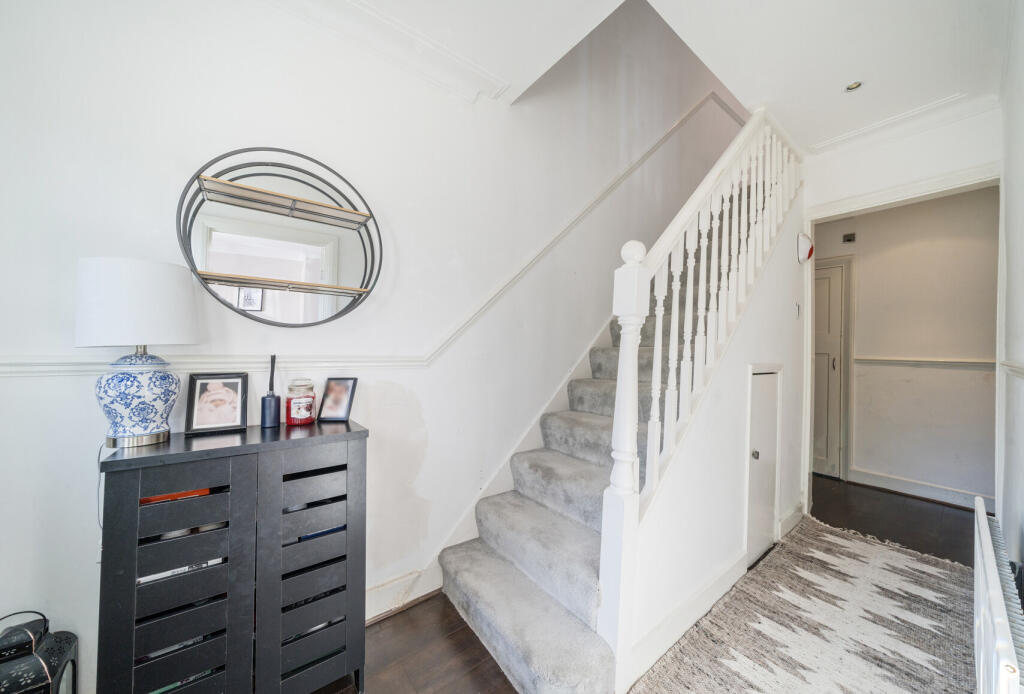 1350183-2-68bf1a7...