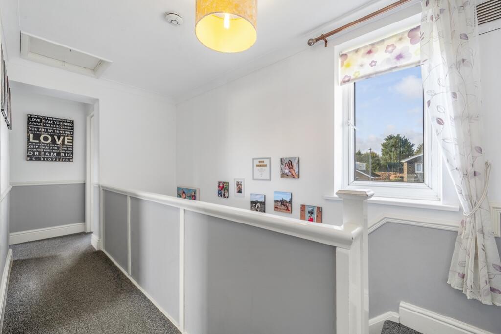 6 Lighton Avenue (Frampton)-24