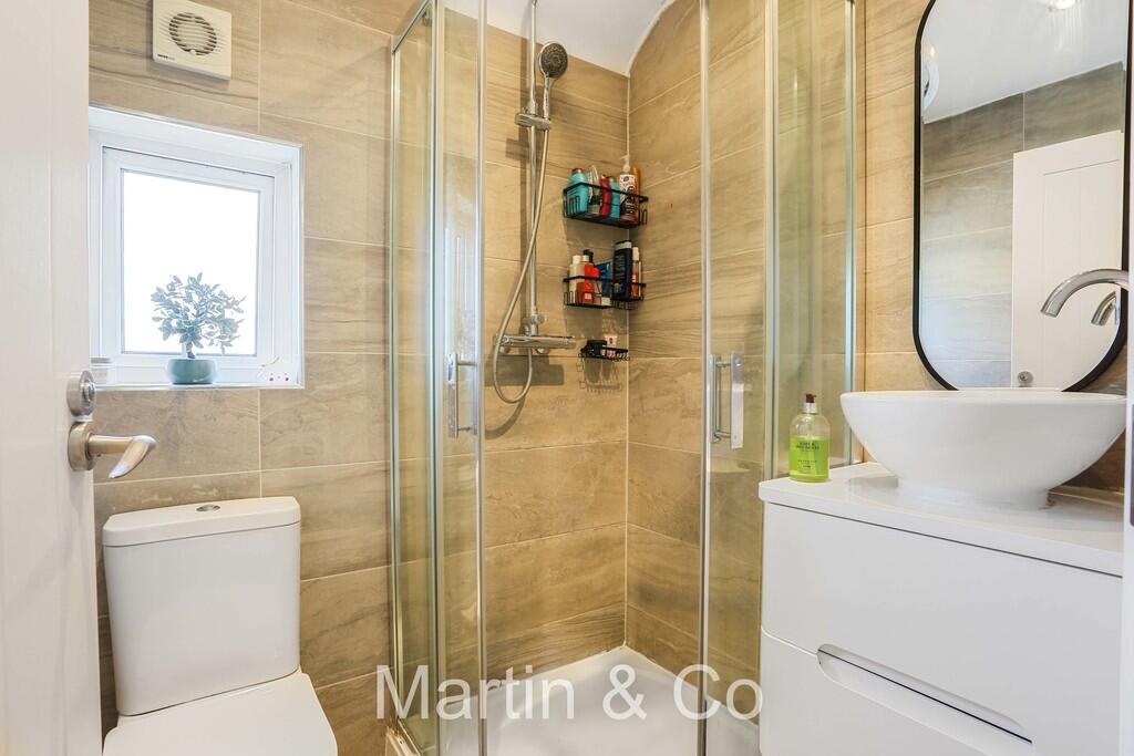 1488580129 - 90 A...