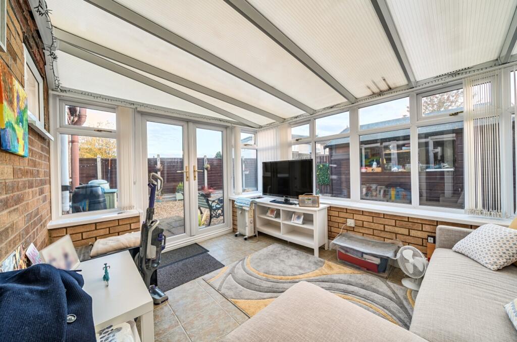 1374465-9-6904e7bbc4e57