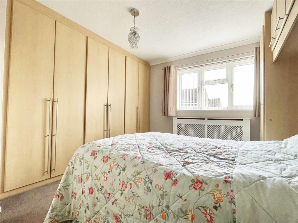 BED1B.jpg