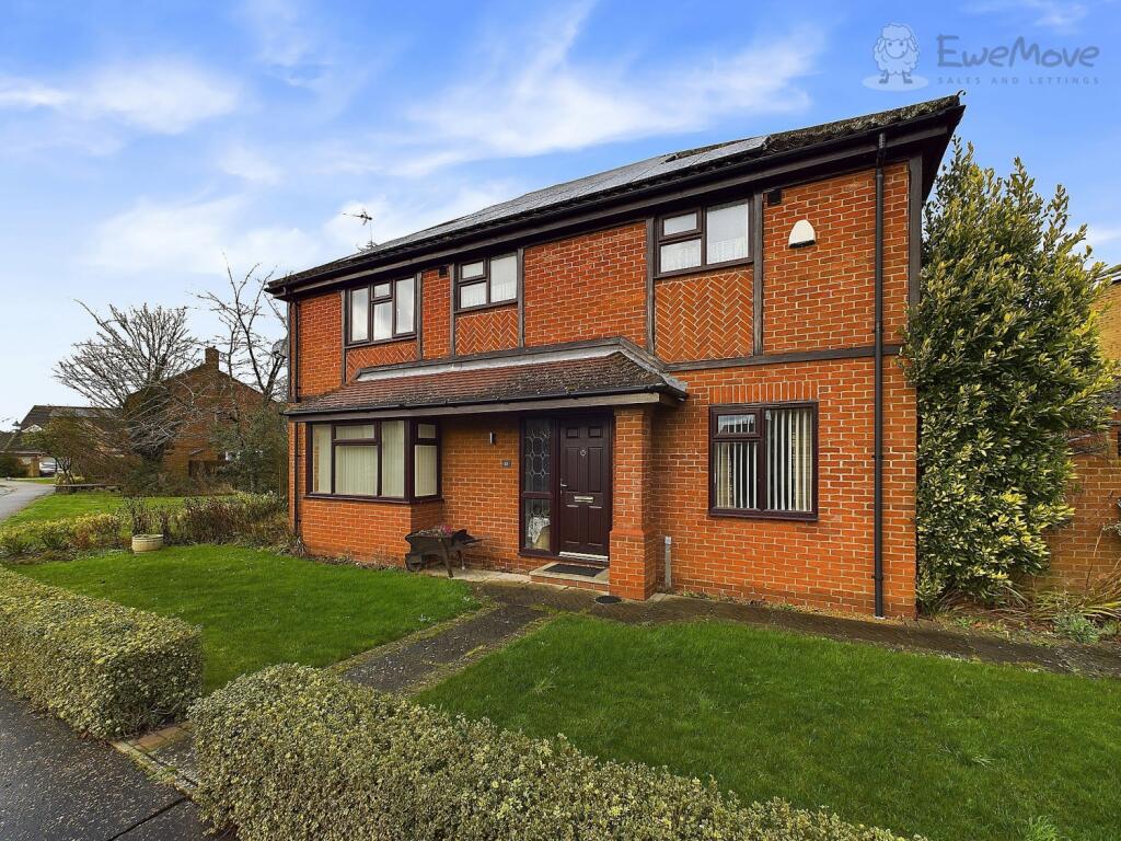 CAM03640G0-PR0031-STILL004