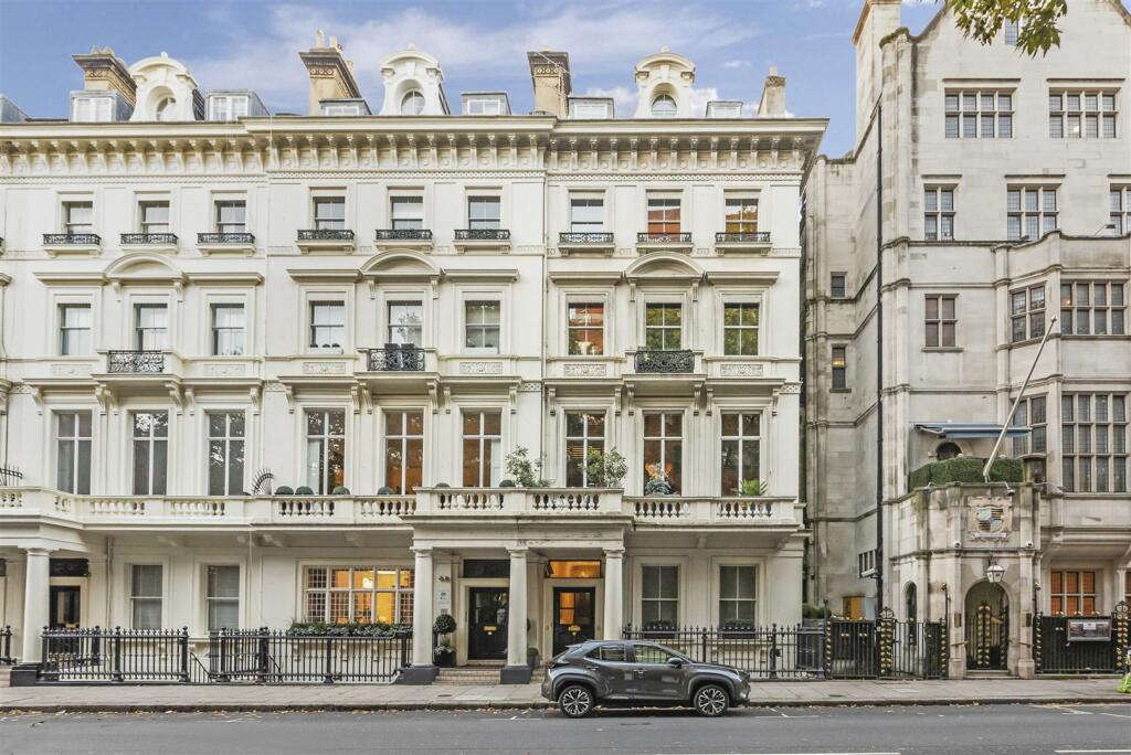 3, 3 Palace Gate,1.jpg