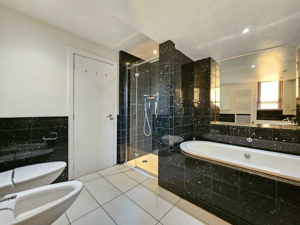 Bedroom 1 En-Suite