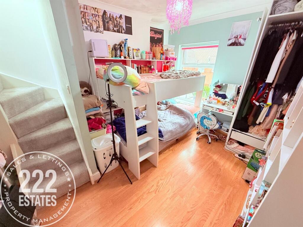 PHOTO-2025-03-14-18-52-55 (4).jpg