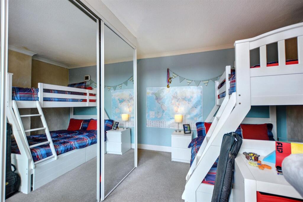 Bedroom 2_2.jpeg