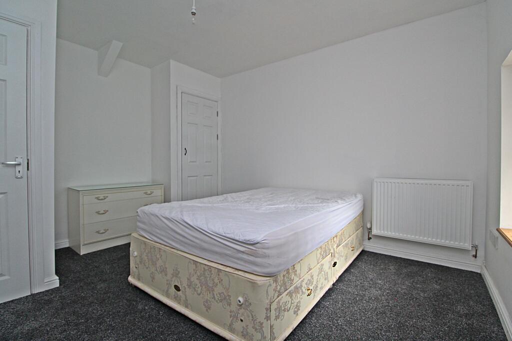 Bedroom 3 (2)