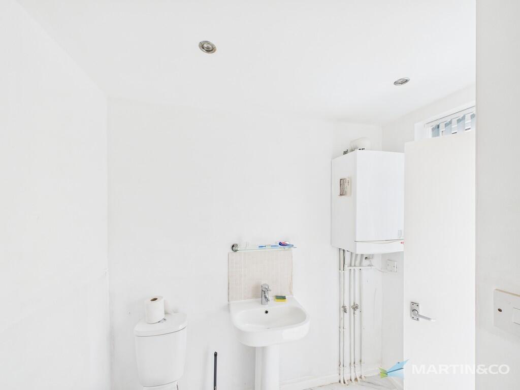 CAM02318G0-PR0532...