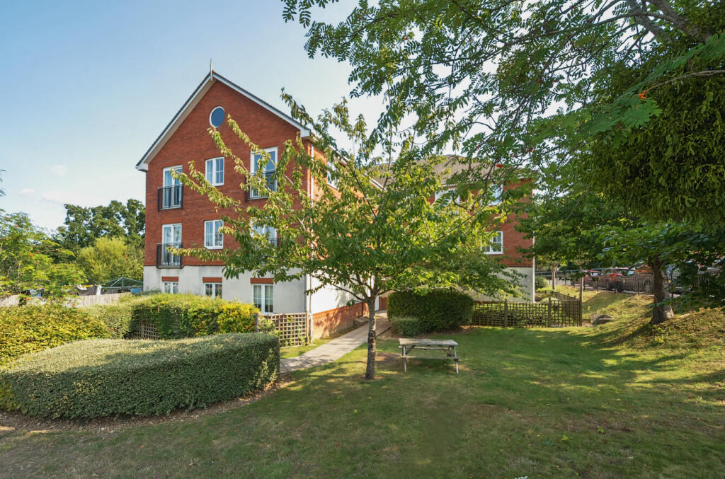 1334341-3-6893246...