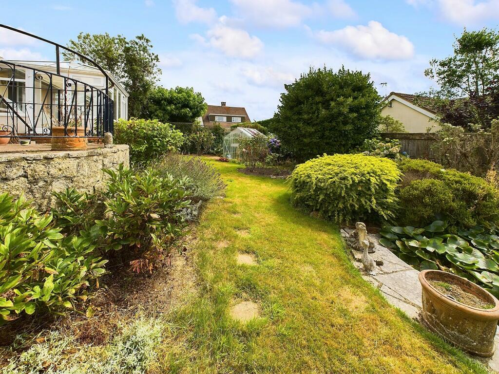 Garden b