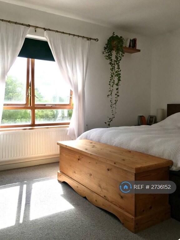 Large Bedroom With Super-King Bed