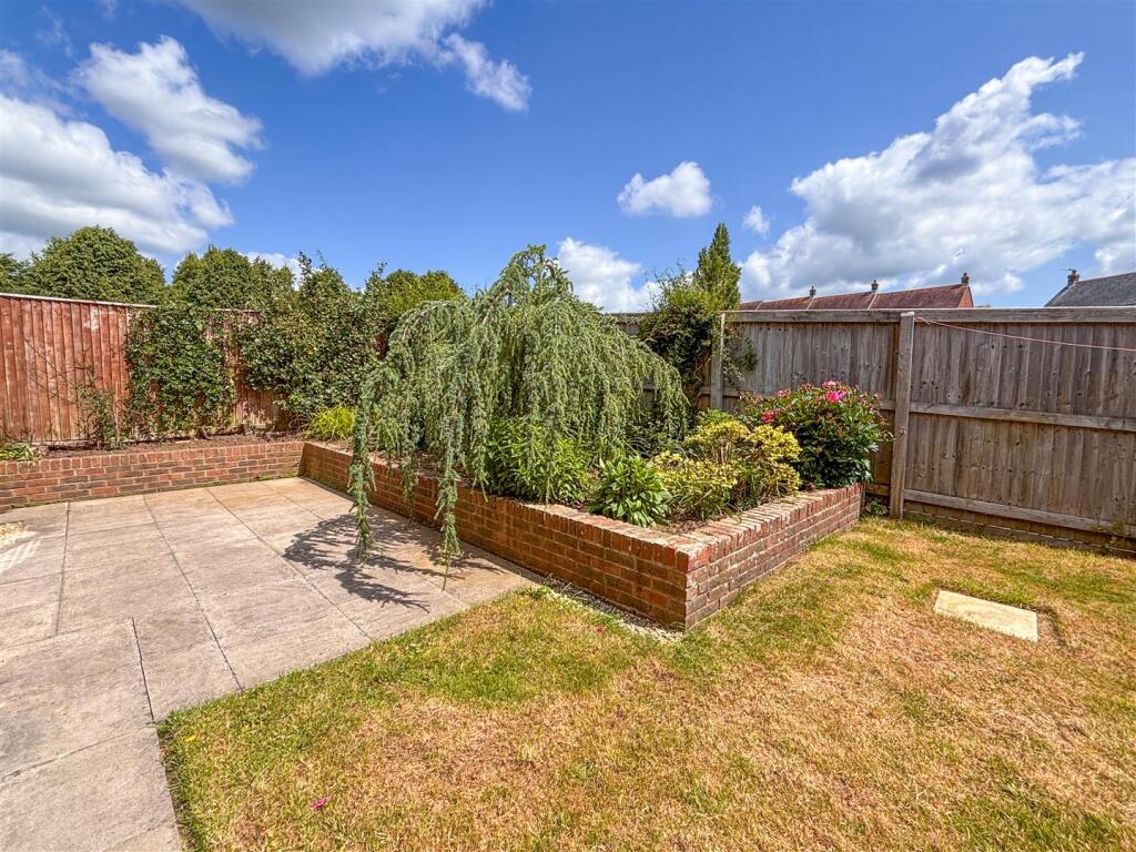 Garden3.JPG