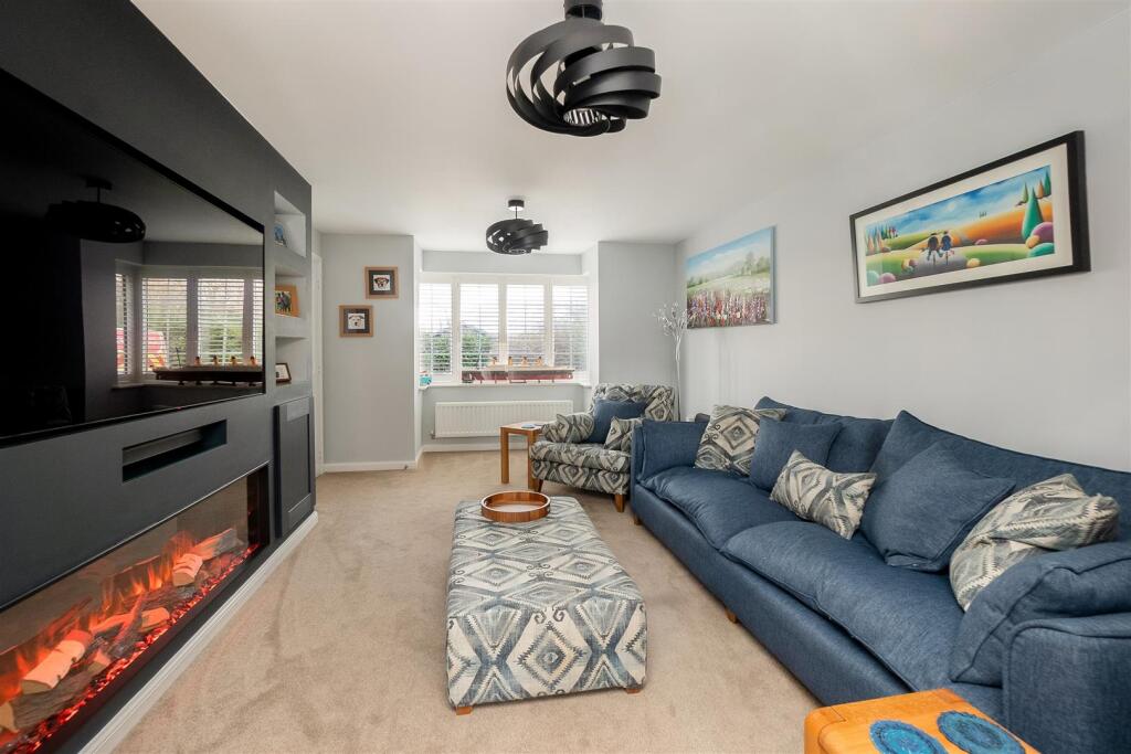 5 Sycamore Drive-4.jpg