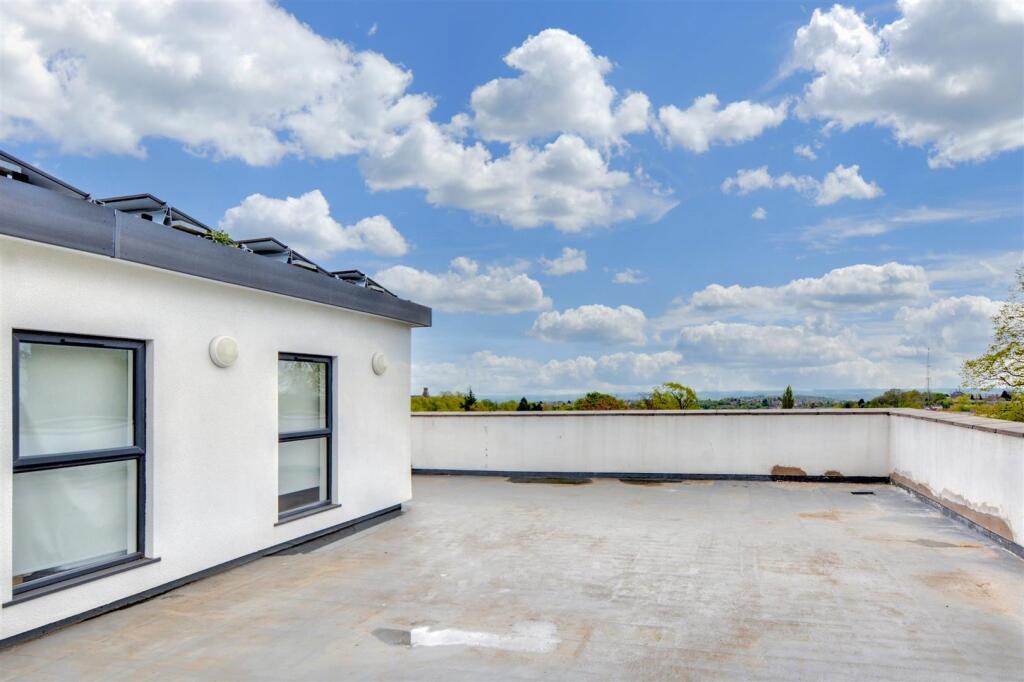 Rooftop Garden_2.jpeg