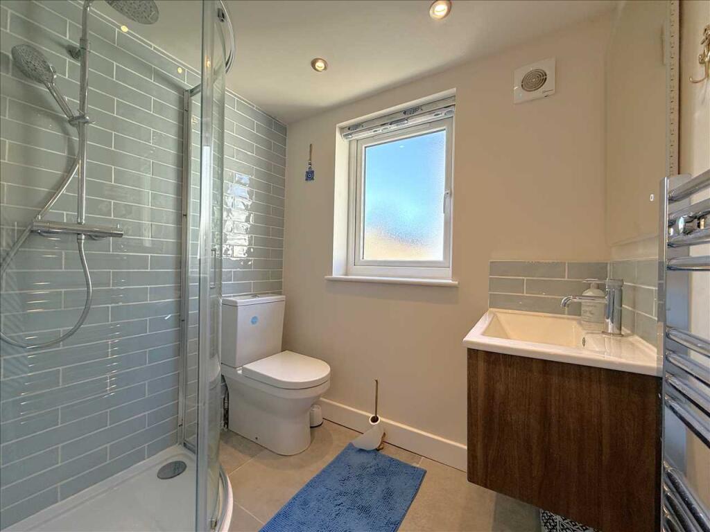 Ensuite Shower Room