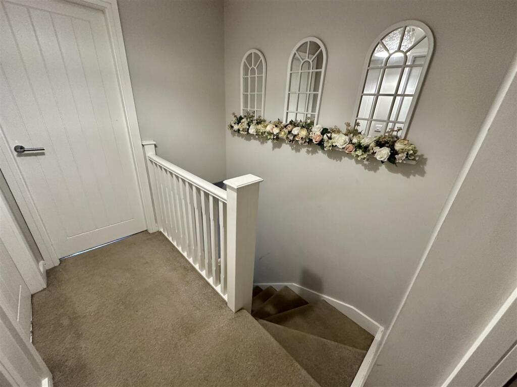 Bramleys Estate Agents - Leeds Old Road - Batley (