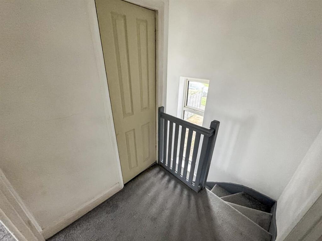 thumbnail_image4 (1).jpg