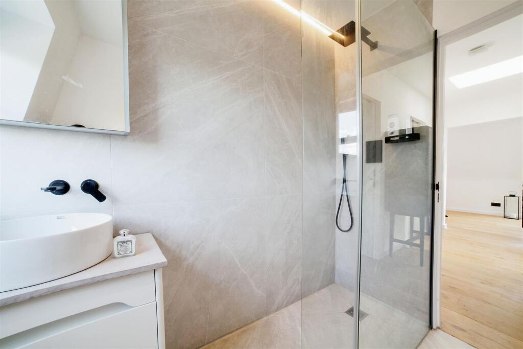 Talbot Road (17).jpg