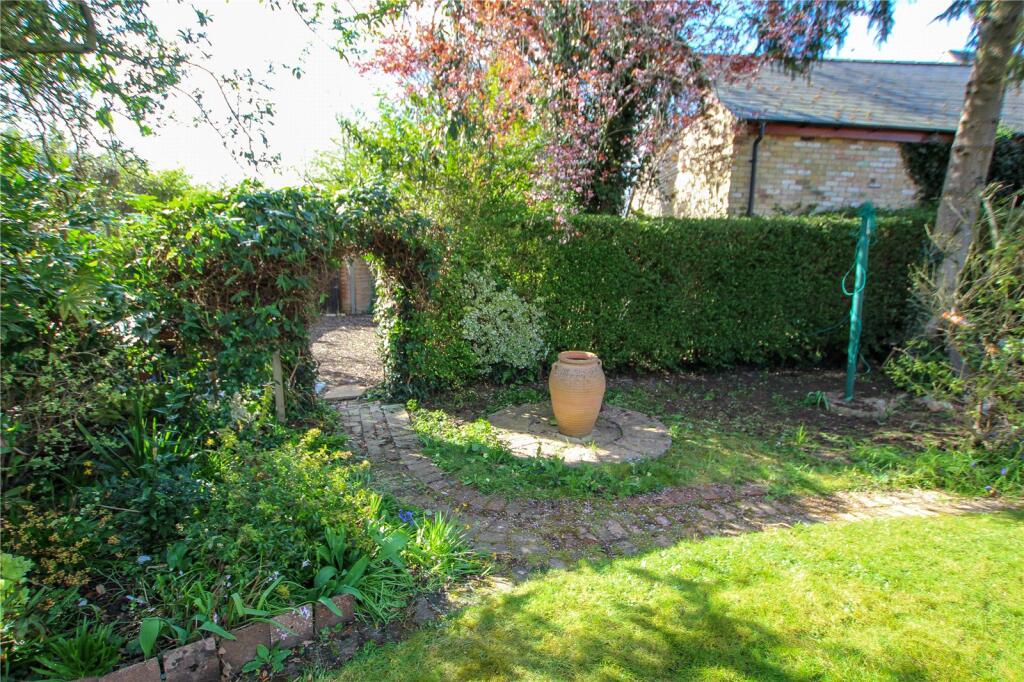 Rear Garden.