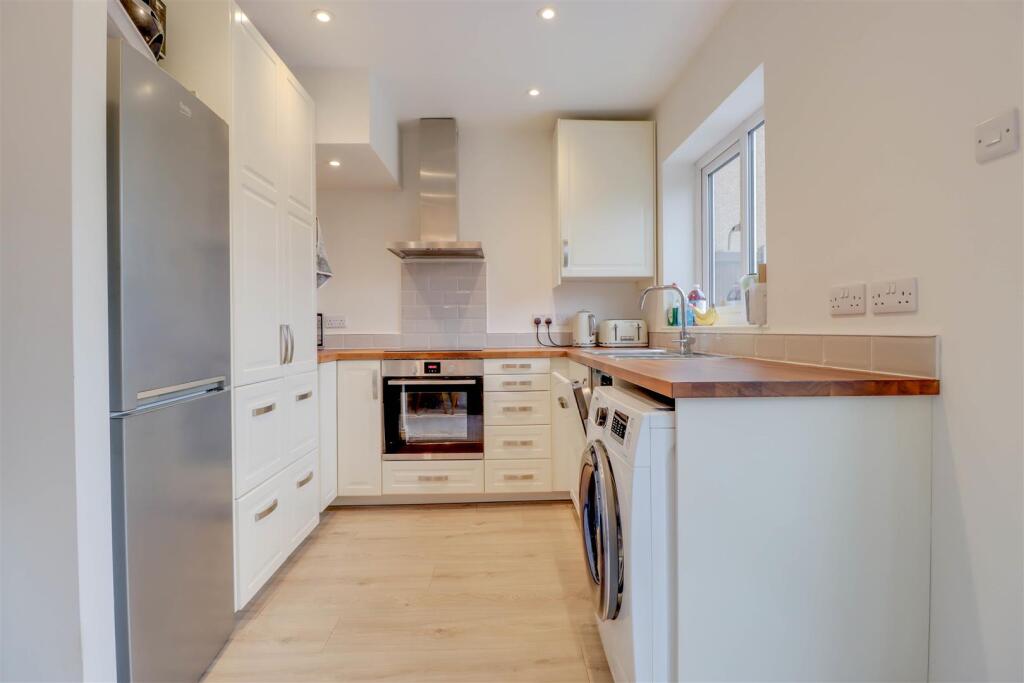 13 SANDOWN CLOSE 2025-10.jpg