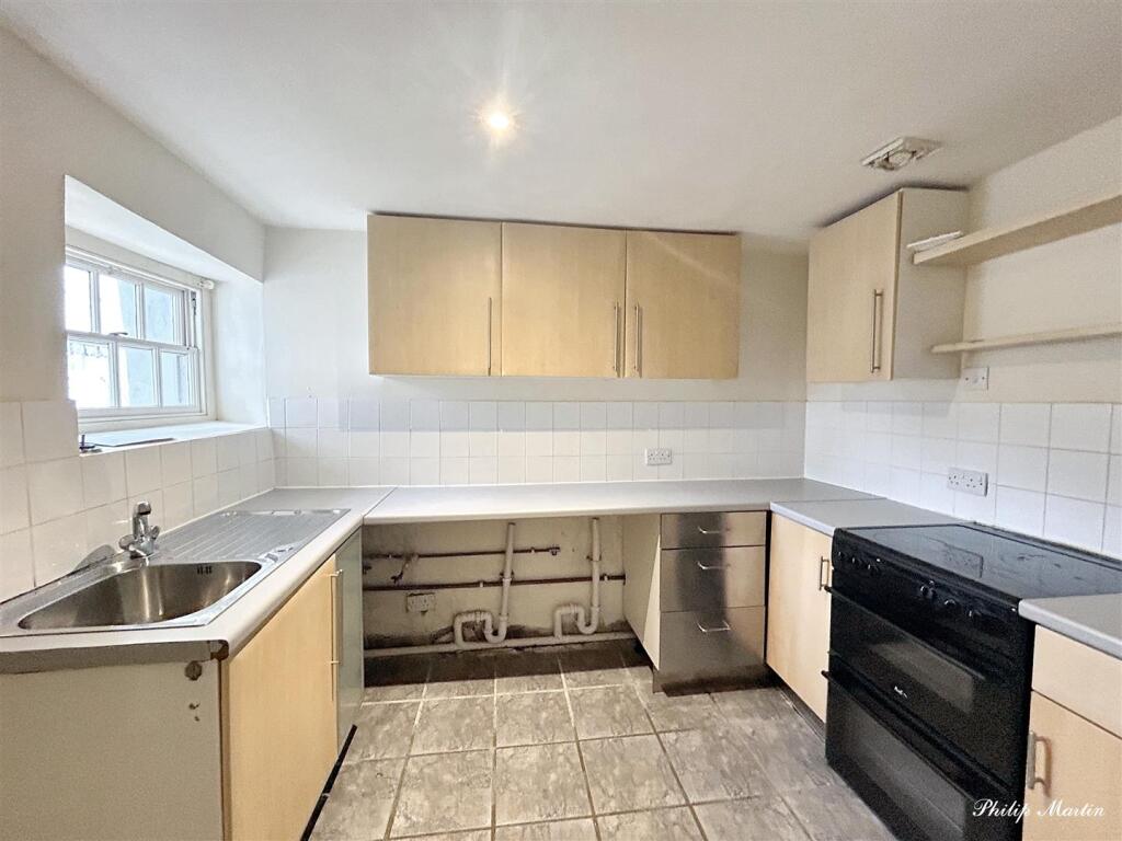 Kitchen.jpg
