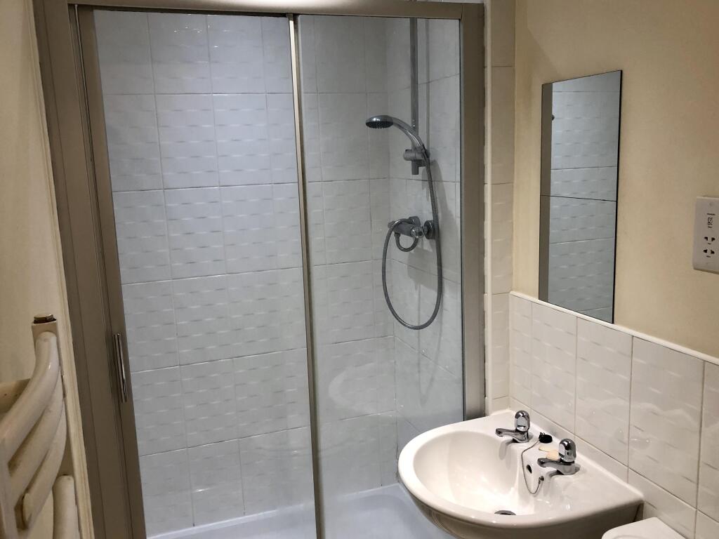 En-suite Bathroom