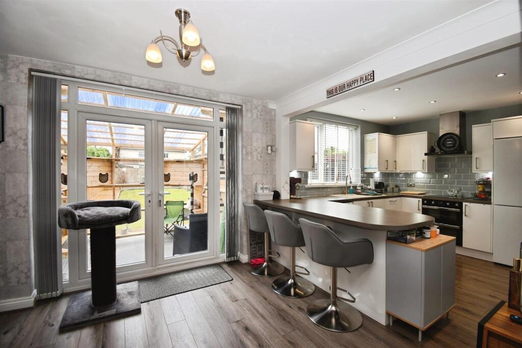 Kitchen / diner