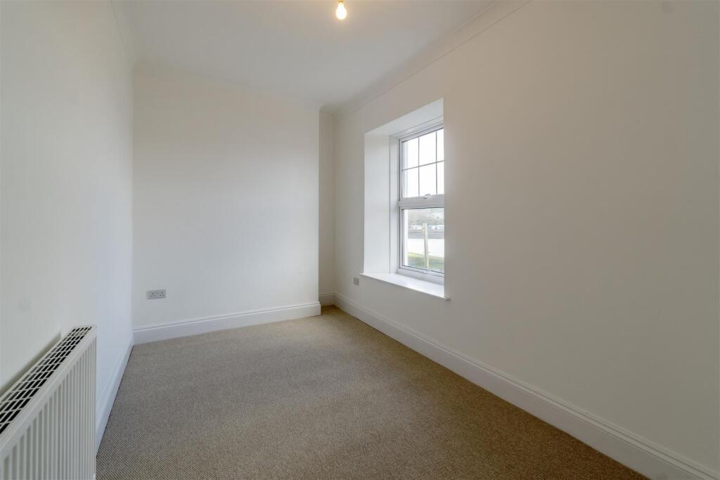 Bedroom 3.jpg