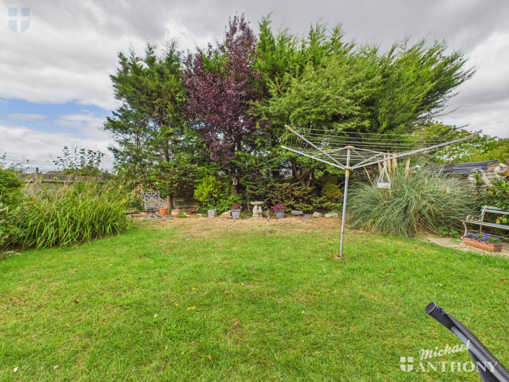 CAM03852G0-PR0377-STILL023