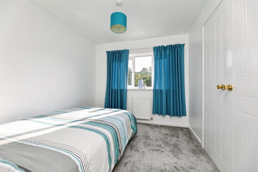 pbox-bedroom-322573.jpg