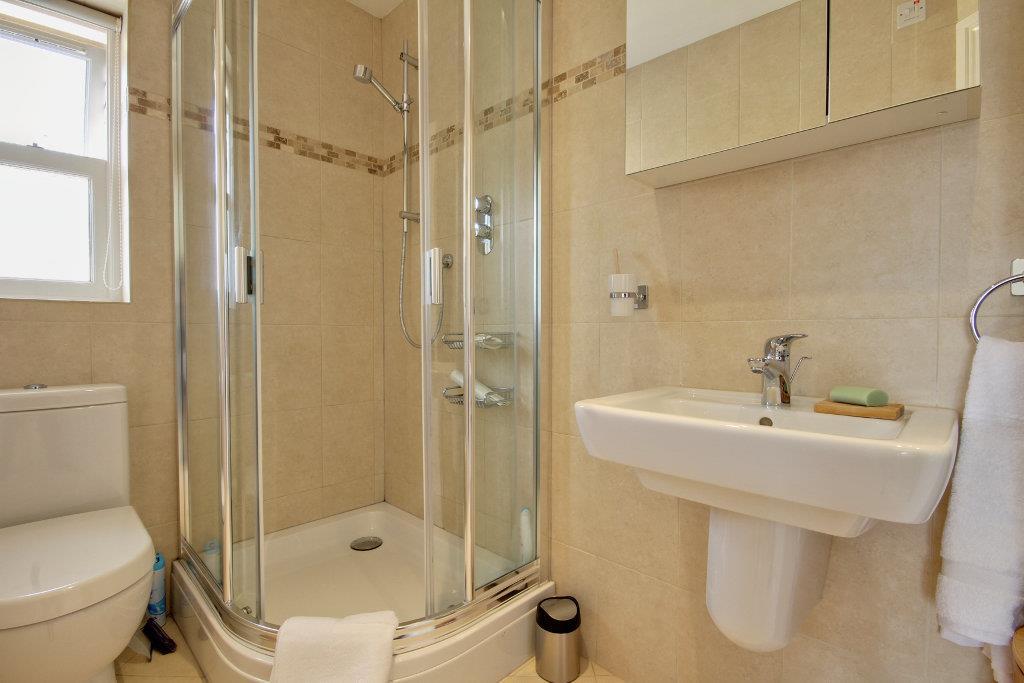 En suite Shower Room