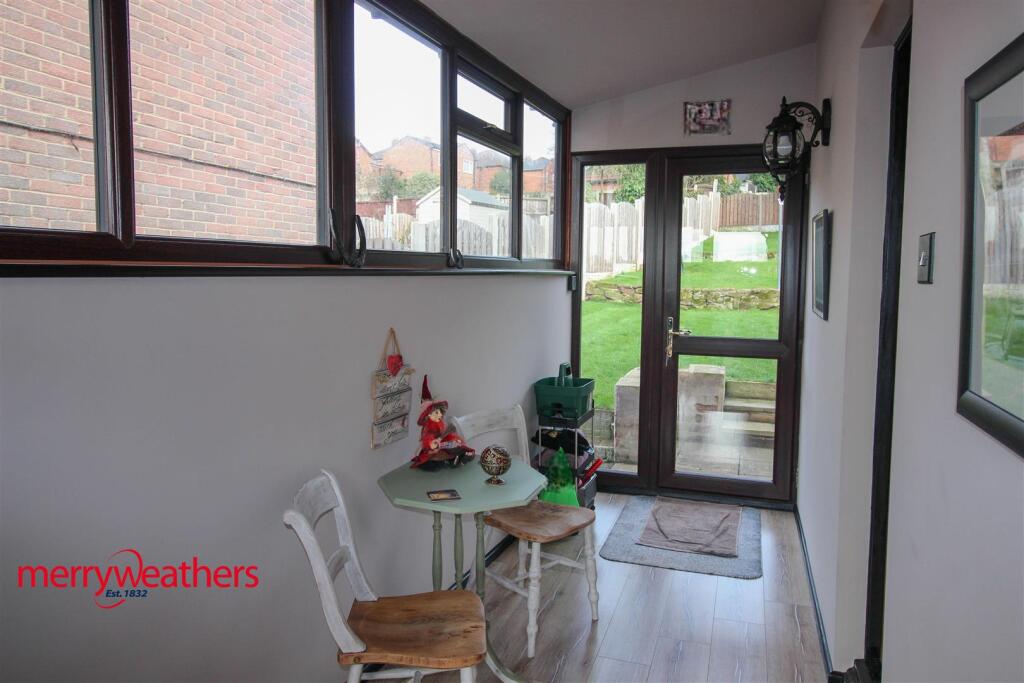 Side Entrance Lobby