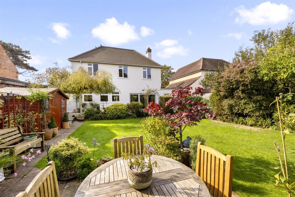 Broadwater Street West, 120-020.JPG