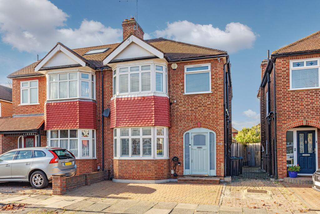 Amberley Road, EN1 2RA