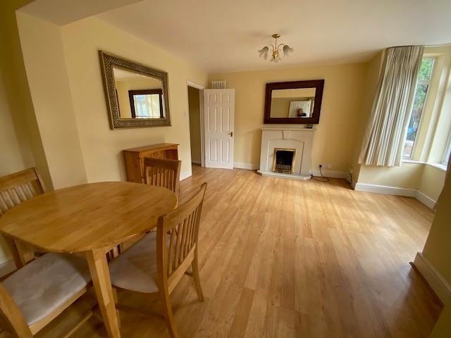 156a Rectory Road Lounge 3 - Copy.jpg