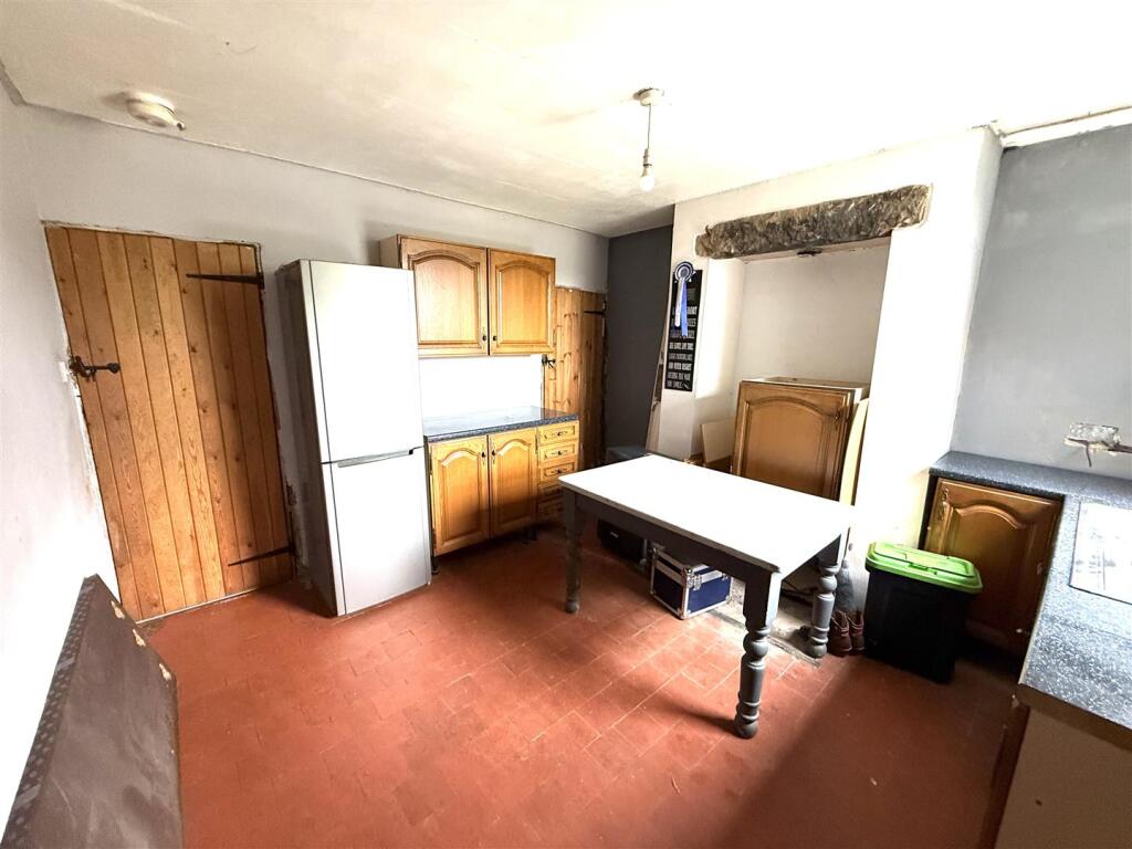 Brook Street 200.jpg
