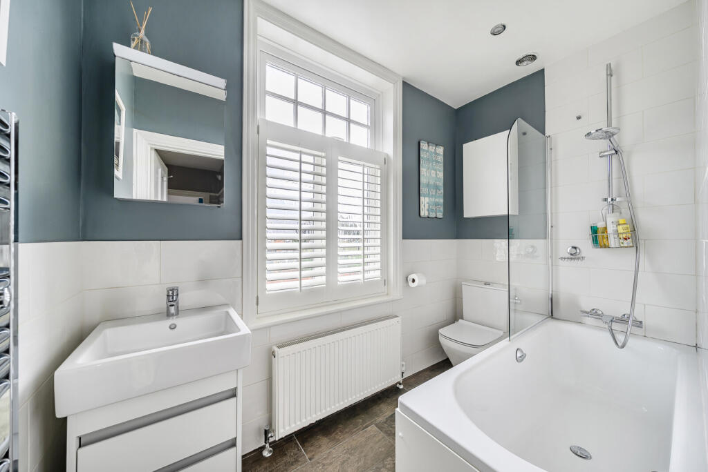 4-1350289-3-68c17...