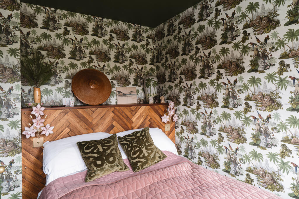 310780 - 84CranmoreLane_HighRes-2.jpg