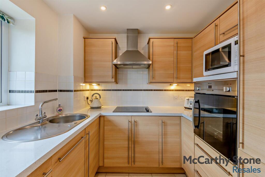8644679-interior09-800.jpg