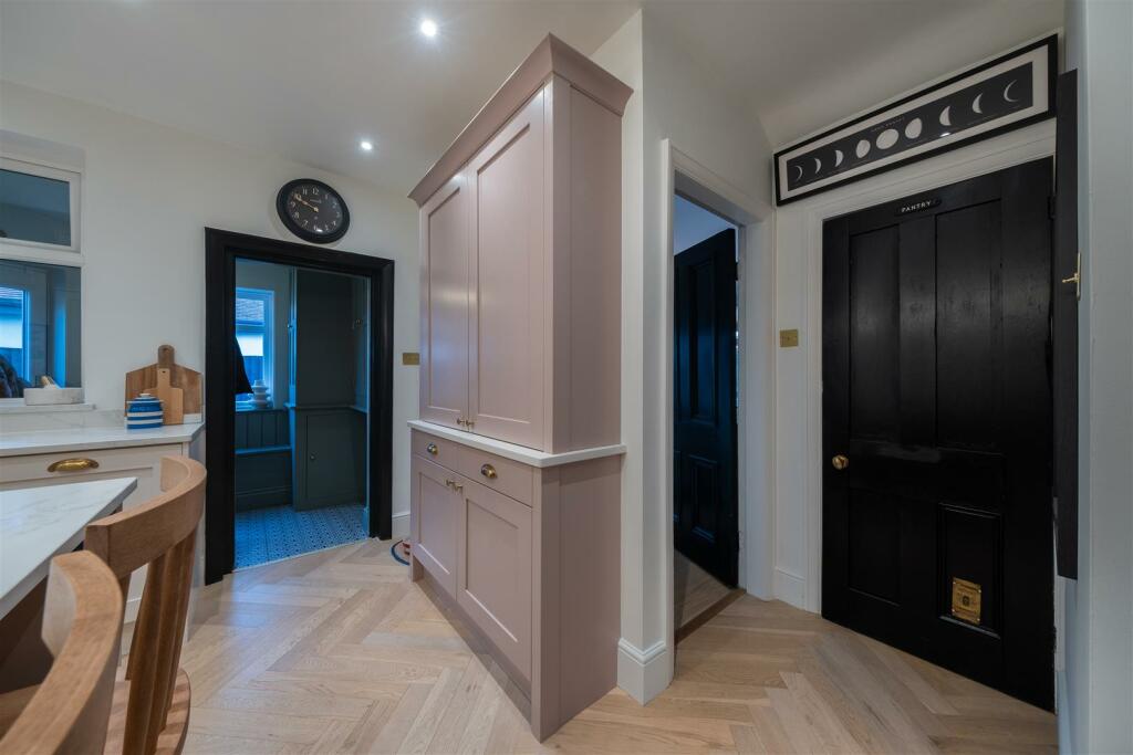 20 Church Road-007.jpg