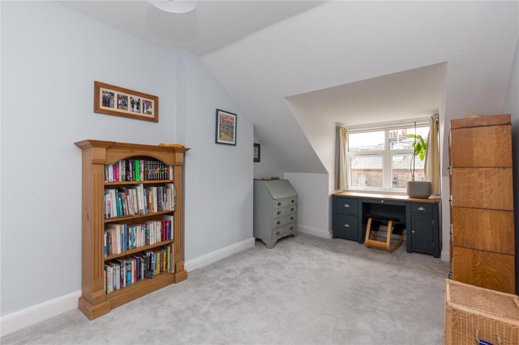 Double Bedroom 2