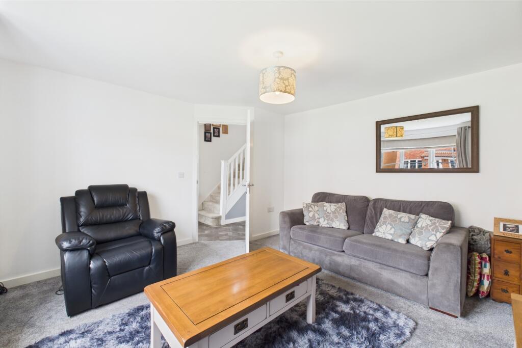 CAM03162G0-PR0277-STILL016