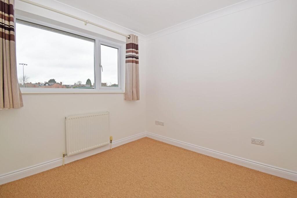 51 Birmingham Road, bedroom 2.jpg