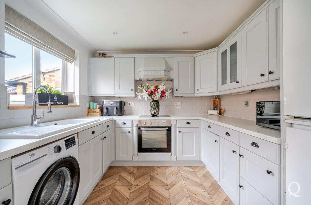 ed7da4d9-88cf-432...