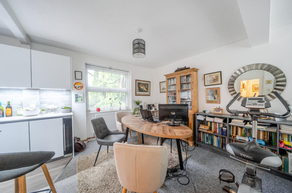 1356683-16-68cac2...