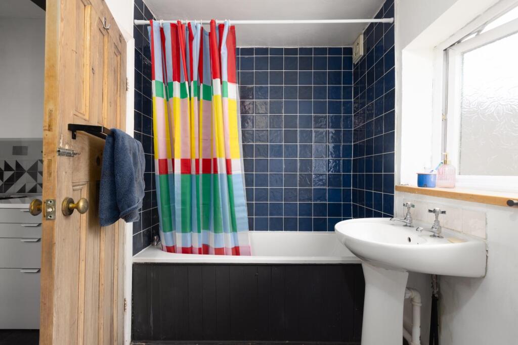 43 Anstey Street-23.jpg