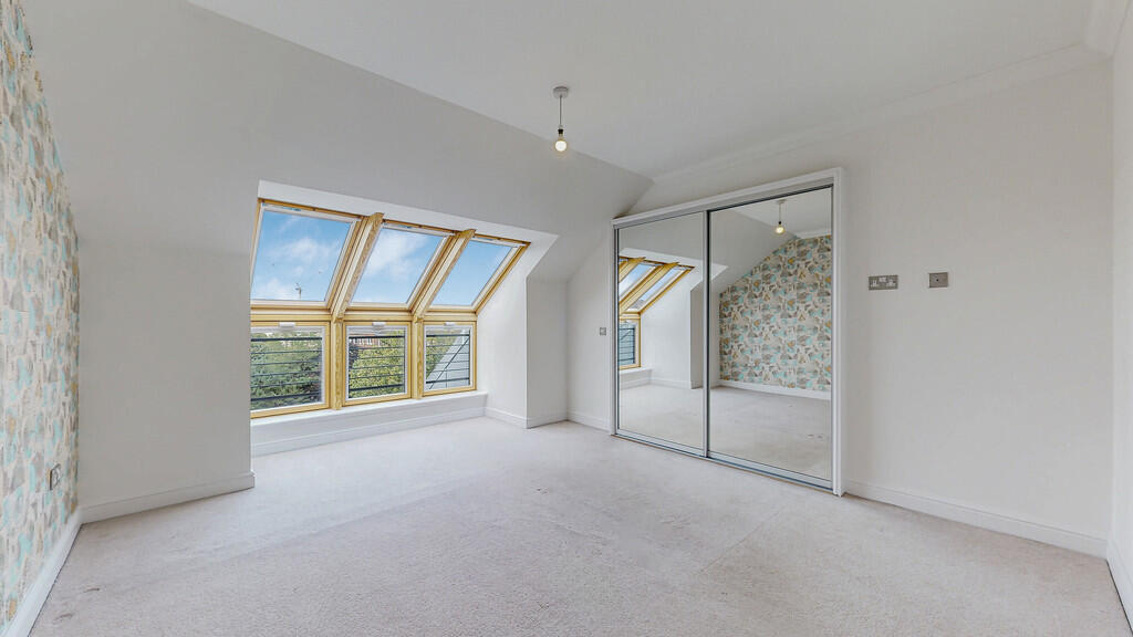 36-print-166 Quee...