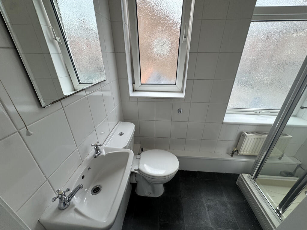 20250807_09344251...