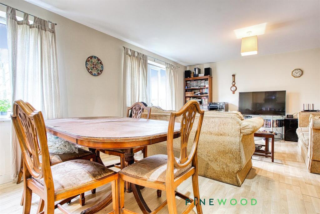Kitchen/Lounge/Diner