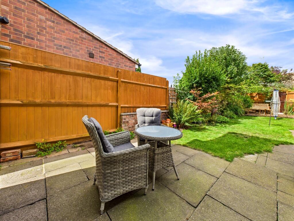 CAM05192G0-PR0122-STILL013